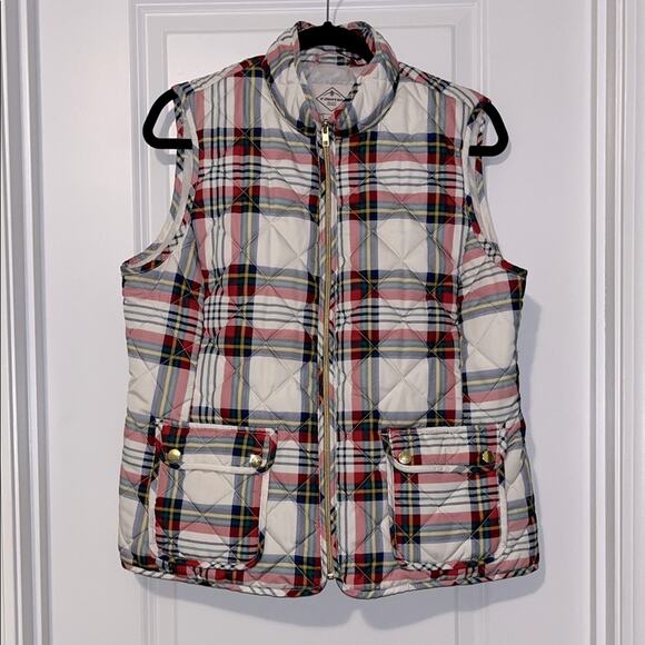 St. John's Bay Quilted Plaid Vest - Picture 1 of 11